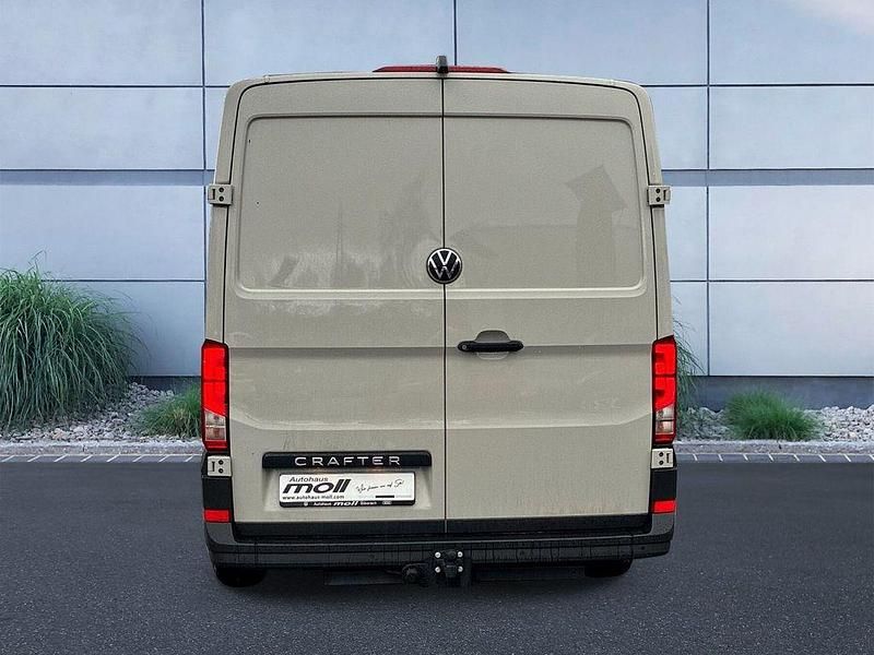 Neu VW Crafter 140 PS (102 kW) 2026 Ascot grau Van
