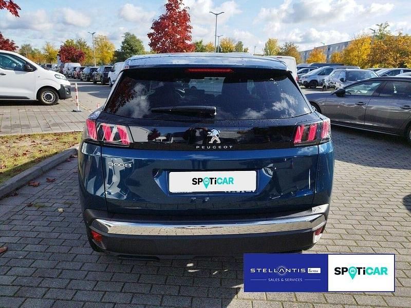 Gebraucht Peugeot 3008 Allure 131 PS (96 kW) 2023 Blau SUV