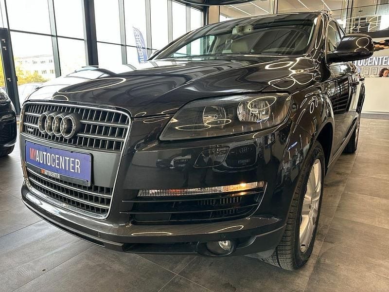 Second-hand Audi Q7 Ambiente 239 CP (175 kW) 2008 Gri SUV