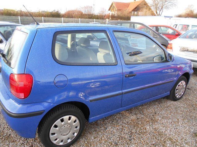 Gebraucht VW Polo Basis 50 PS (36 kW) 2001 Blau Limousine