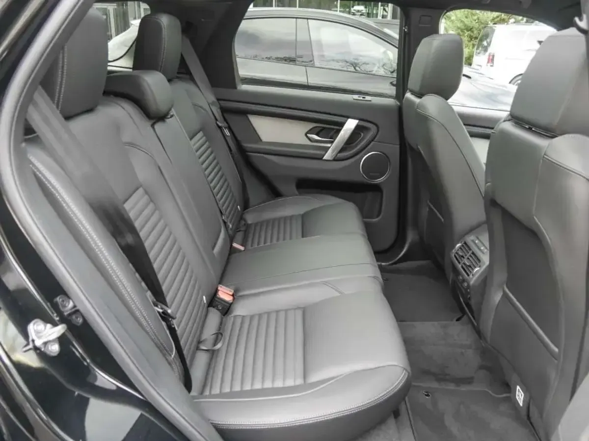 Gebraucht Land Rover Discovery Sport SE Dynamic 200 PS (147 kW) 2025 Schwarz SUV