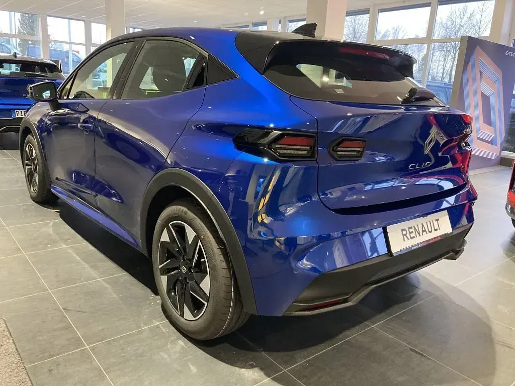 Nowe Renault Clio V Evolution 158 KM (116 kW) 2026 Niebieski Sedan/Limuzyna
