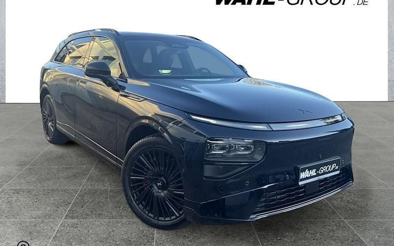Schwarz Neu 2025 XPENG G9 AWD Performance SUV | 75.990 € (Fairer Preis) - Bild 1/4