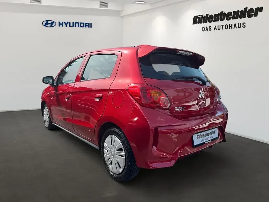 Gebraucht Mitsubishi Space Star Spirit+ 71 PS (52 kW) 2021 Rot Kleinwagen