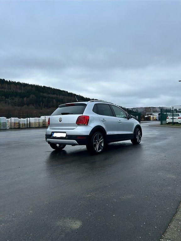 Gebraucht VW Polo Cross 105 PS (77 kW) 2010 Silber Kleinwagen