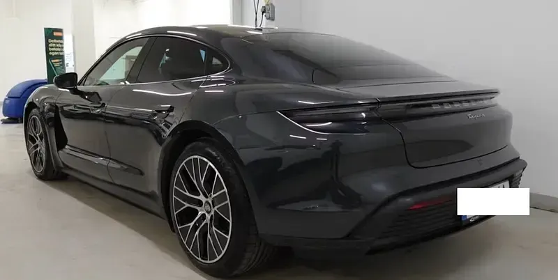 Gebraucht Porsche Taycan Sport 350 kW (476 PS) 2021 Vulkangrau Coupé