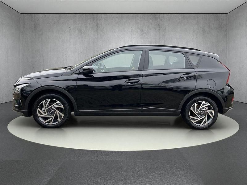 Neu Hyundai Bayon Trend 101 PS (74 kW) 2025 Schwarz SUV
