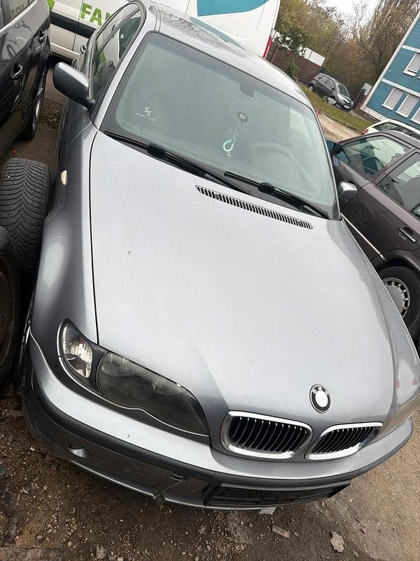 Second-hand BMW 316 2003 Gri Berlinǎ