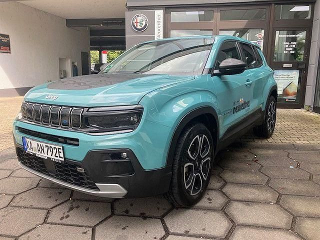 Blau Gebraucht 2023 Jeep Avenger EV Altitude SUV | 26.890 € (Fairer Preis) - Bild 1/4