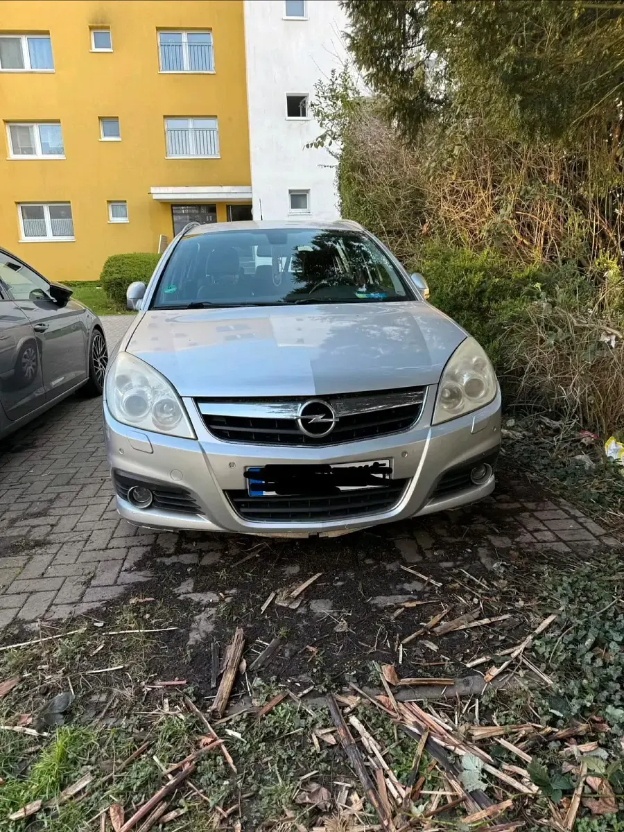 Gebraucht Opel Signum 150 PS (110 kW) 2006 Silber Kleinwagen
