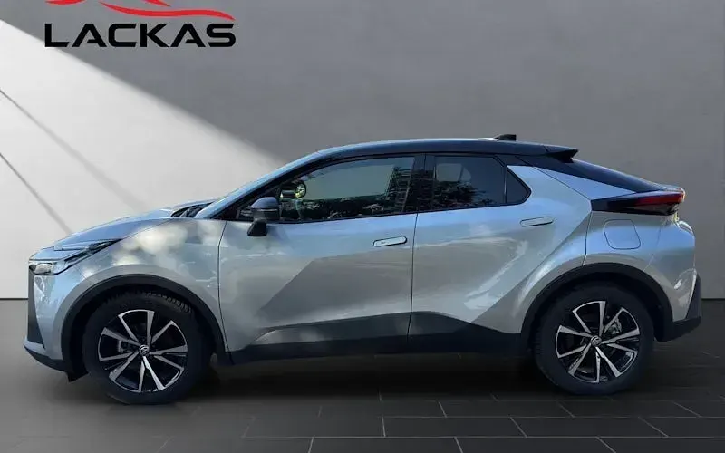 Gebraucht Toyota C-HR Team 140 PS (102 kW) 2024 Schwarz SUV