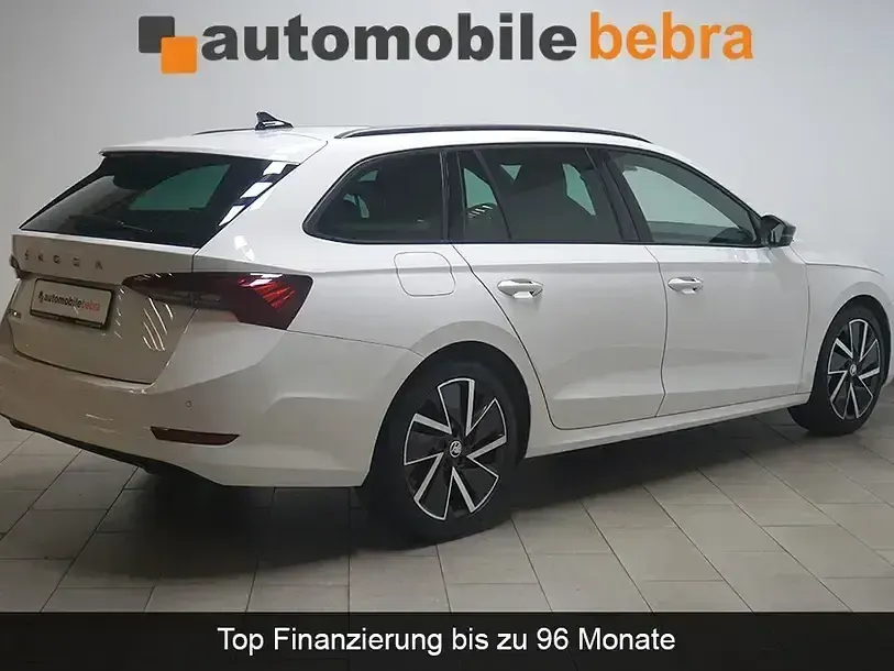 Gebraucht Skoda Octavia 150 PS (110 kW) 2022 Candyweiss Kombi