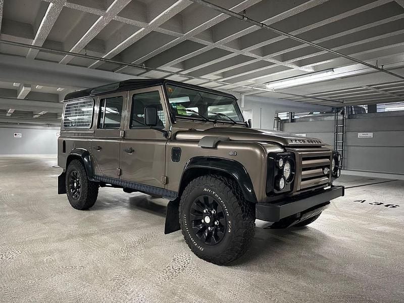 Gebraucht Land Rover Defender 122 PS (89 kW) 2014 Braun Kombi