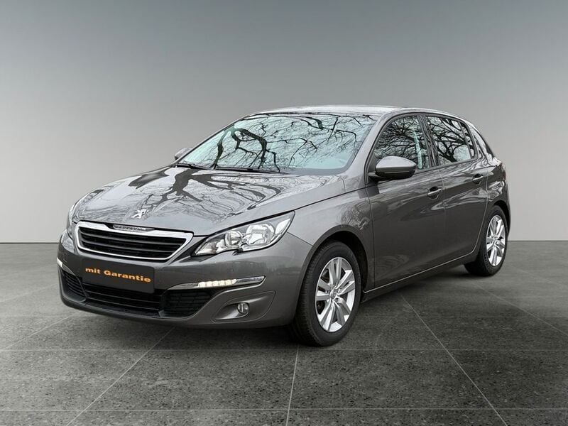 Gebraucht Peugeot 308 Active 131 PS (96 kW) 2016 Grau Limousine