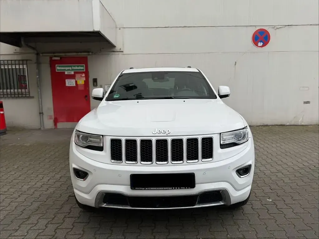 Gebraucht Jeep Grand Cherokee Overland 250 PS (183 kW) 2016 Weiß SUV