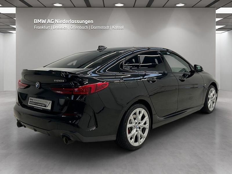 Gebraucht BMW 220 Comfort Edition 178 PS (130 kW) 2024 Schwarz Coupé