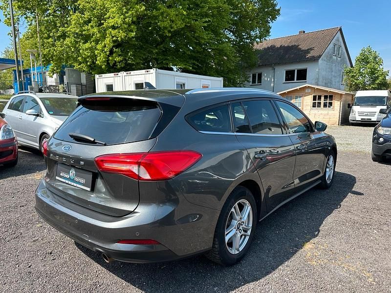 Gebraucht Ford Focus 150 PS (110 kW) 2019 Grau Kombi