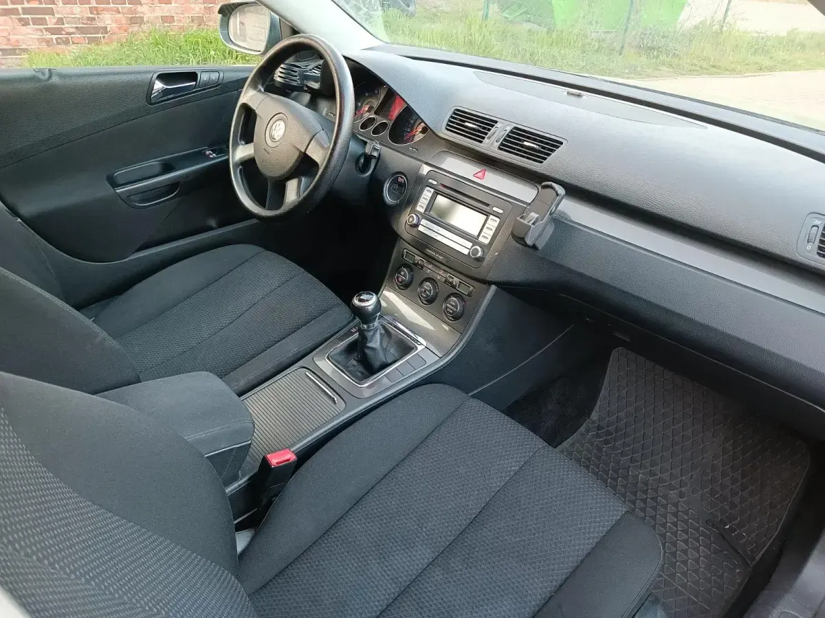 Usata VW Passat Trendline 140 CV (102 kW) 2006 Grigio Station wagon