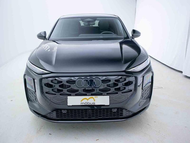 Neu Audi Q3 Sportback Sport 272 PS (200 kW) 2025 Schwarz SUV