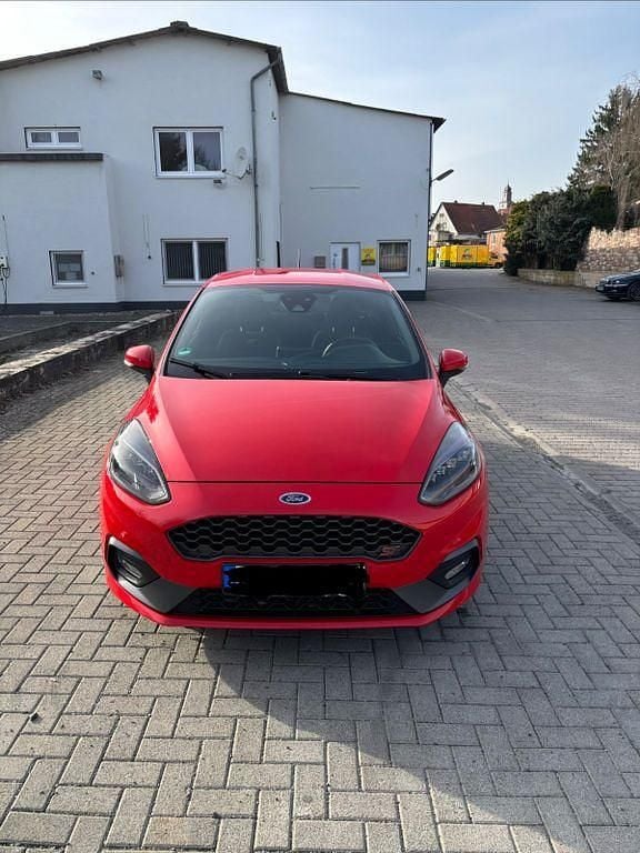 Gebraucht Ford Fiesta ST 200 PS (147 kW) 2018 Rot Kleinwagen