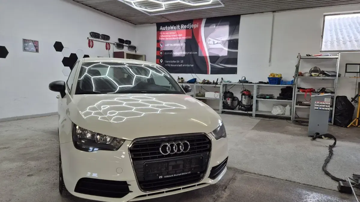 Gebraucht Audi A1 Ambition 86 PS (63 kW) 2011 Weiß Kleinwagen