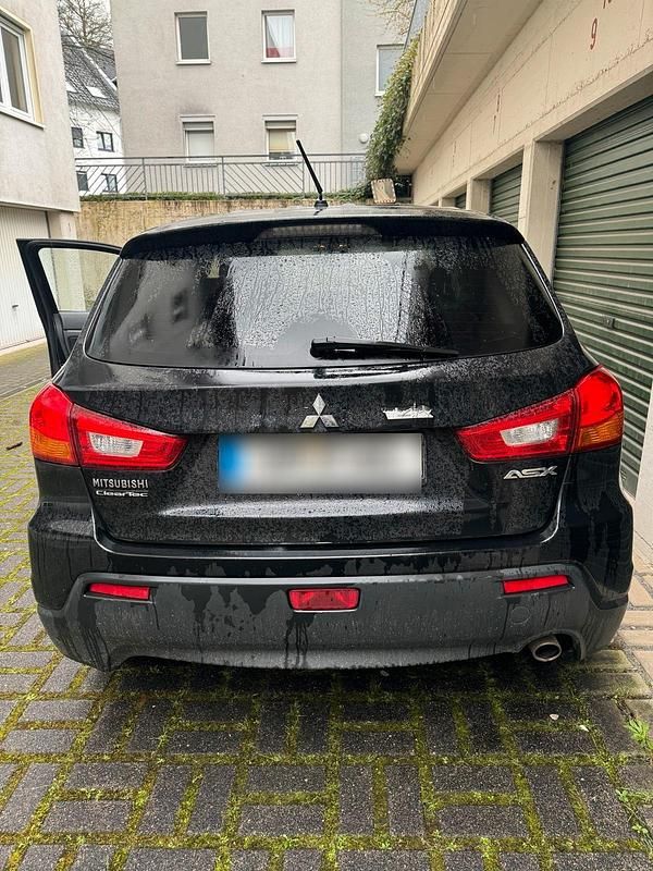 Gebraucht Mitsubishi ASX 150 PS (110 kW) 2012 Schwarz SUV