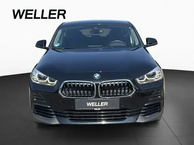 Gebraucht BMW X2 Advantage 136 PS (100 kW) 2023 Schwarz (schwarz) SUV