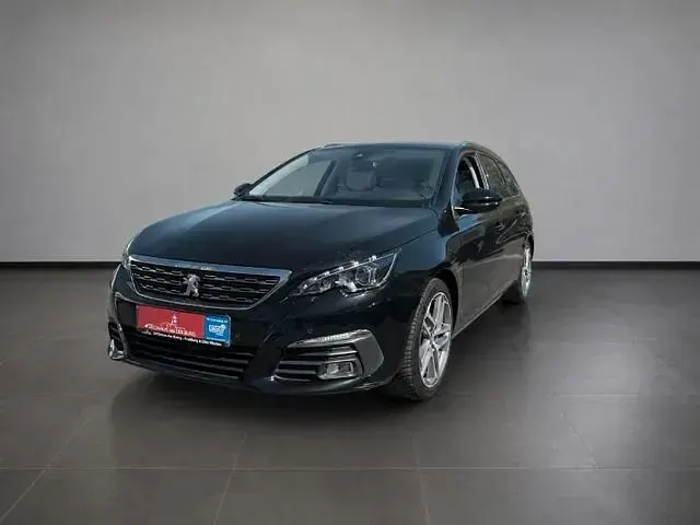 Gebraucht Peugeot 308 SW Allure 131 PS (96 kW) 2018 Schwarz Kombi