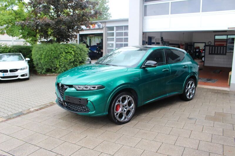 Verde Gebraucht 2023 Alfa Romeo Tonale SUV | 36.900 € (Fairer Preis) - Bild 1/4
