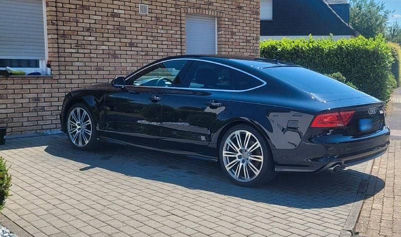 Gebraucht Audi A7 Sportback Ambiente 245 PS (180 kW) 2014 Schwarz Kleinwagen