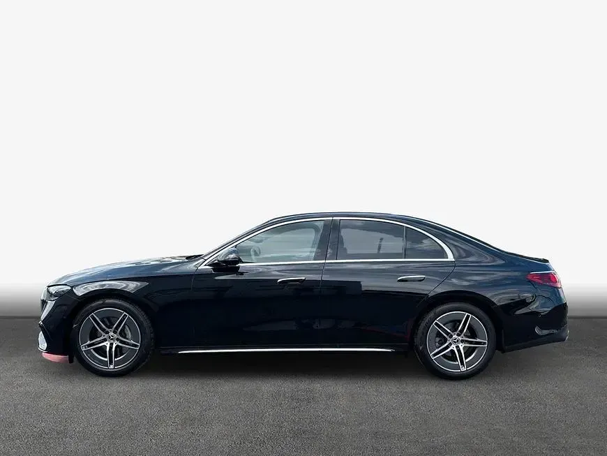 Gebraucht Mercedes E220 Advanced Plus 197 PS (144 kW) 2025 Obsidianschwarz metallic Limousine
