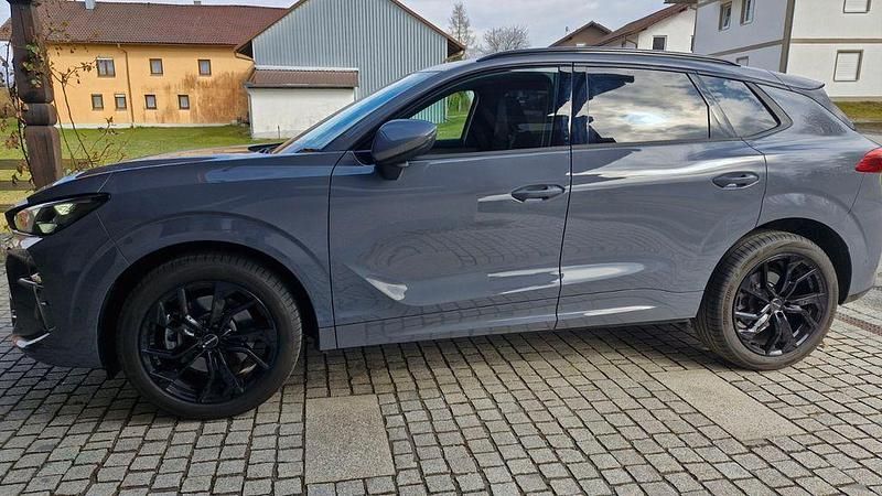 Second-hand Cupra Terramar 204 CP (150 kW) 2025 Gri SUV