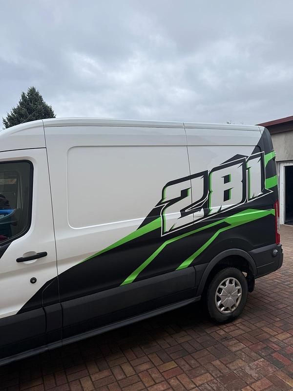 Gebraucht Ford Transit 105 PS (77 kW) 2019 Weiß Limousine
