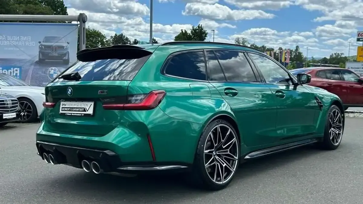 Gebraucht BMW M3 Competition Edition 530 PS (389 kW) 2025 Grün Limousine