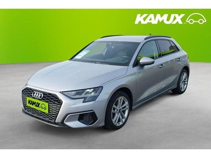 Gebraucht Audi A3 Advanced 116 PS (85 kW) 2022 Grau Limousine