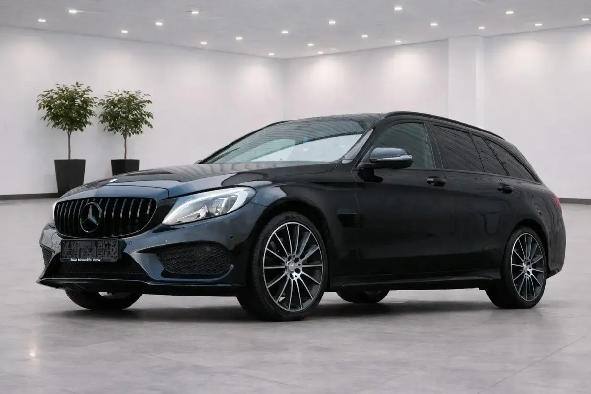 Gebraucht Mercedes C400 AMG line 333 PS (244 kW) 2016 Schwarz Kombi