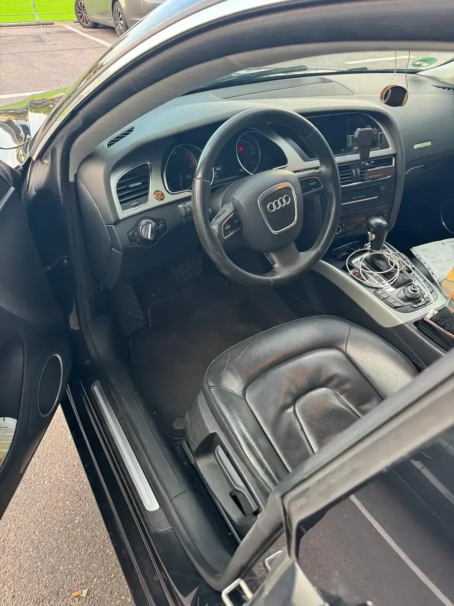 Gebraucht Audi A5 190 PS (139 kW) 2011 Schwarz Coupé