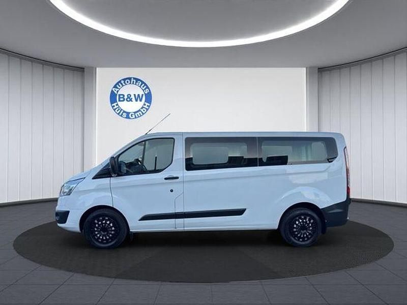 Gebraucht Ford Transit Custom Trend 122 PS (89 kW) 2018 Frostweiß Van / Kleinbus