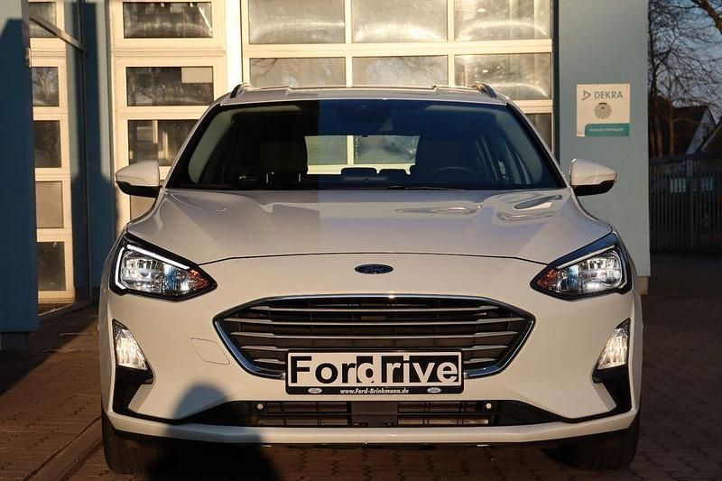 Gebraucht Ford Focus 155 PS (114 kW) 2021 Weiß Limousine