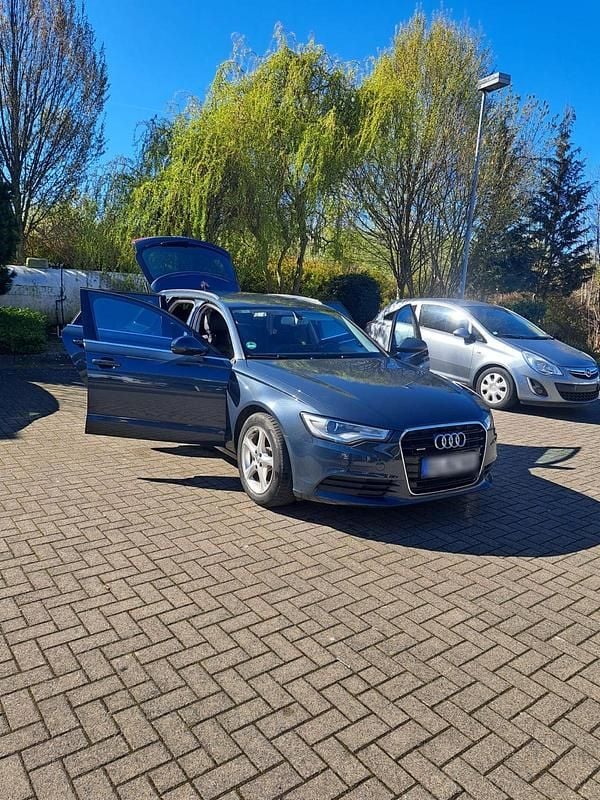 Usado Audi A6 245 HP (180 kW) 2013 Azul Carrinha