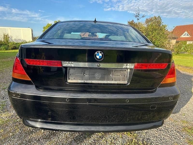 Gebraucht BMW 735 272 PS (200 kW) 2002 Schwarz Limousine