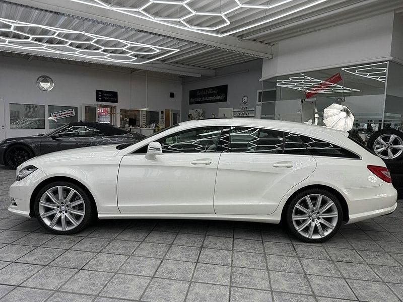 Gebraucht Mercedes CLS500 Shooting Brake AMG line 408 PS (300 kW) 2013 Weiß Kombi