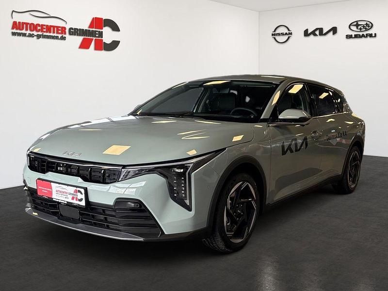 Grau Neu 2026 Kia K4 Spirit Limousine | 34.590 € (Fairer Preis) - Bild 1/4