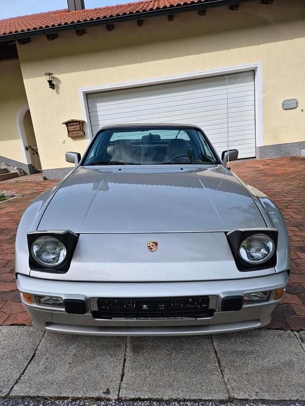 Gebraucht Porsche 944 163 PS (119 kW) 1984 Silber Coupé