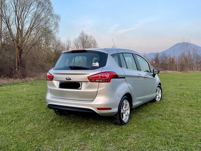 Gebraucht Ford B-MAX 90 PS (66 kW) 2013 Silber Van / Kleinbus