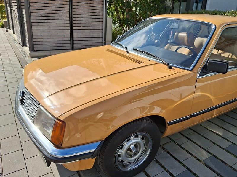 Gebraucht Opel Rekord 75 PS (55 kW) 1978 Beige Limousine