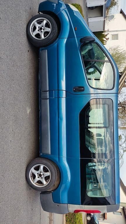 Gebraucht Opel Vivaro 114 PS (83 kW) 2007 Blau Van / Kleinbus