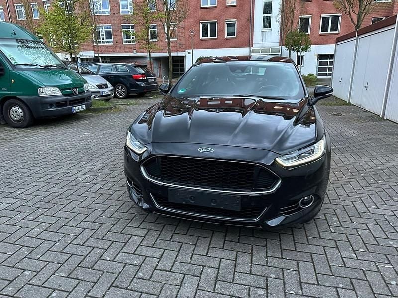 Gebraucht Ford Mondeo ST-Line 180 PS (132 kW) 2018 Schwarz Limousine