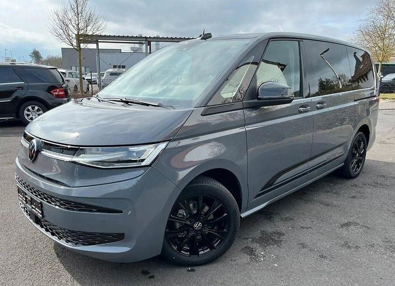 Gebraucht VW Multivan Edition 150 PS (110 kW) 2024 Grau Van