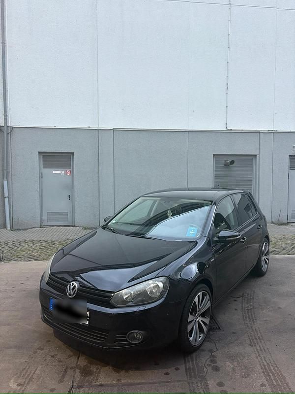 Schwarz Gebraucht 2012 VW Golf VI Edition Limousine | 7.300 € (Fairer Preis) - Bild 1/4